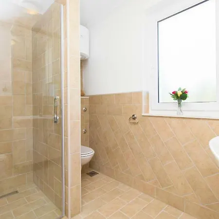 Skroza 2 Apartamento Žirje