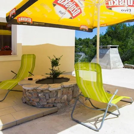 Διαμέρισμα Skroza 2