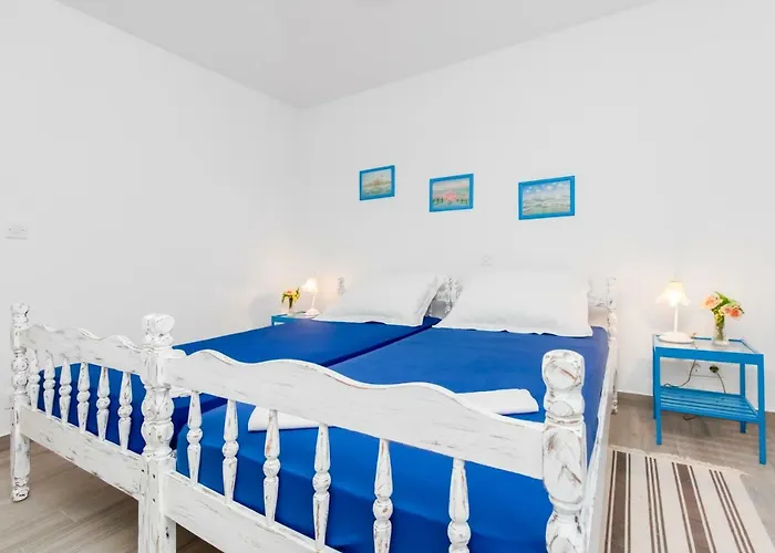 Appartement Skroza 2 *